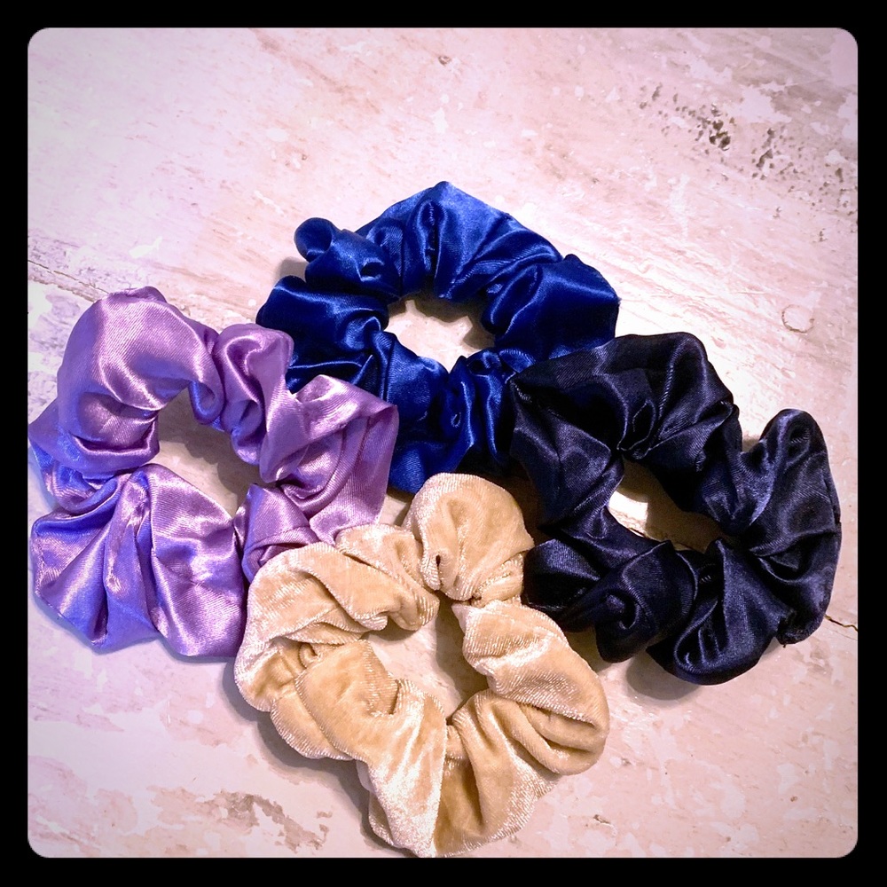 4 pc. scrunchie bundle